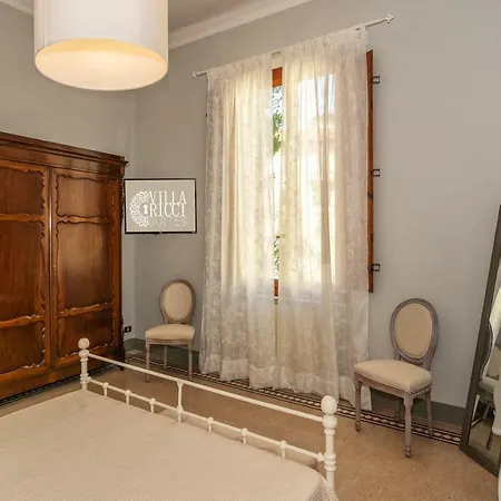 Ricci Nocleg ze śniadaniem Lukka