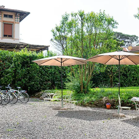Ricci Panzió Lucca